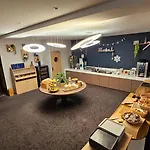 Saint Vincent Aeroport Hotel 3*
