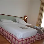 Saint Vincent Aeroport 3*