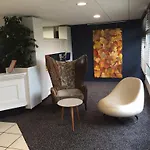Hotel Saint Vincent Aeroport 3*