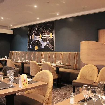 Hotel Hostellerie Saint Vincent Beauvais Aeroport 3*