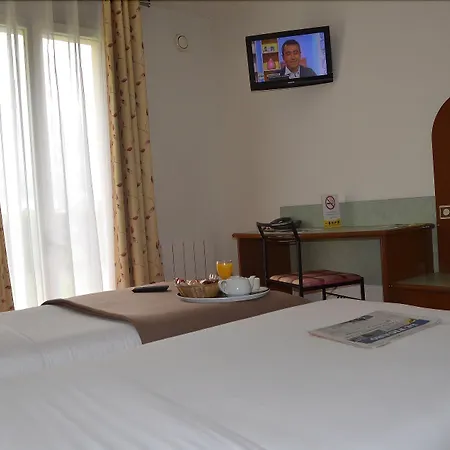 Saint Vincent Aeroport Hotel Beauvais