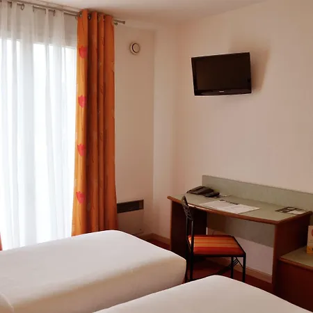 Elema Ex Saint Vincent Aeroport