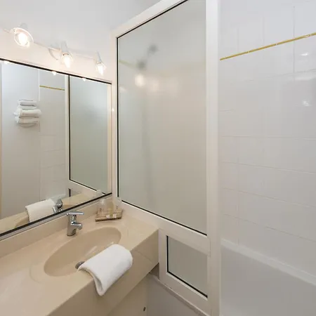 Hotel Saint Vincent Aeroport Beauvais