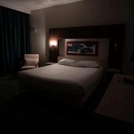 Elema Hotels Beauvais Ex Hostellerie Saint Vincent Beauvais Aeroport Beauvais
