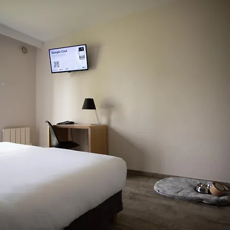 Hotel Elema Ex Saint Vincent Aeroport 3*