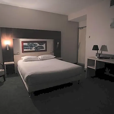 Hotel Elema Hotels Beauvais Ex Hostellerie Saint Vincent Beauvais Aeroport