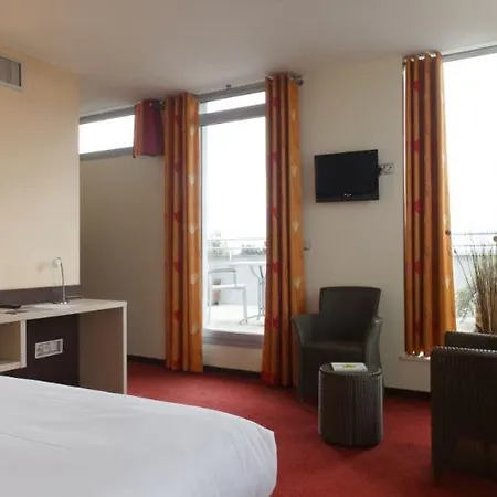 Hostellerie Saint Vincent Beauvais Aeroport Hotel 3*