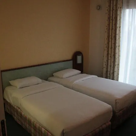 Elema Ex Saint Vincent Aeroport Hotel 3*