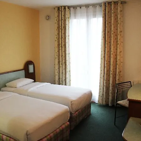 Elema Hotels Beauvais Ex Hostellerie Saint Vincent Beauvais Aeroport Beauvais