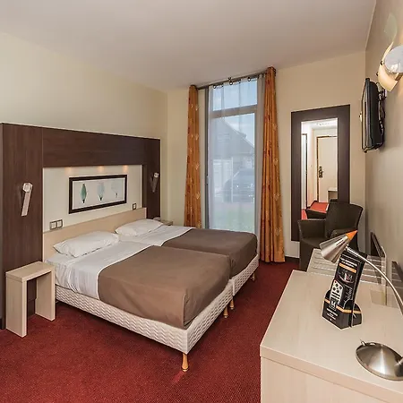 Hostellerie Saint Vincent Beauvais Aeroport 3* Beauvais
