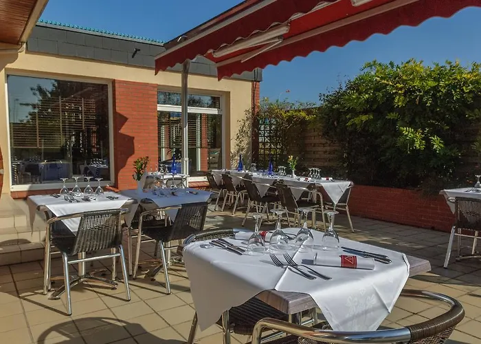 Hostellerie Saint Vincent Beauvais Aeroport Hotel