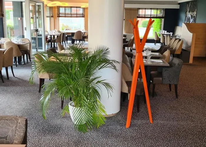 Hostellerie Saint Vincent Beauvais Aeroport Beauvais