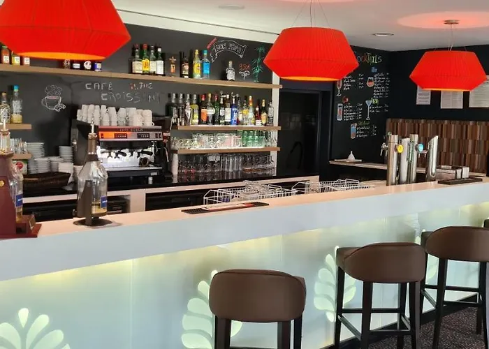 Saint Vincent Aeroport Hotel Beauvais