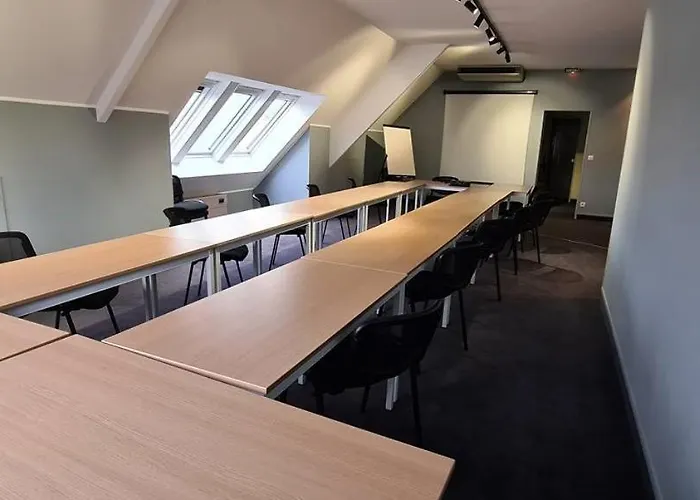 Hotel Hostellerie Saint Vincent Beauvais Aeroport Beauvais