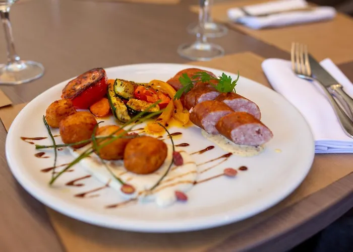 Hostellerie Saint Vincent Beauvais Aeroport Hotel