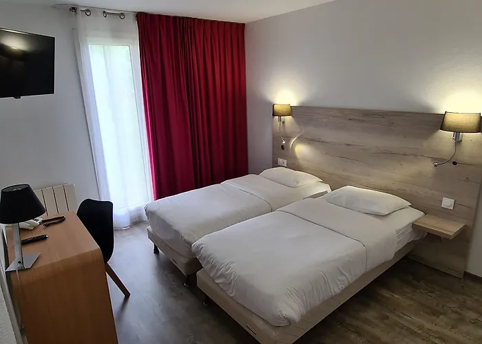 Hostellerie Saint Vincent Beauvais Aeroport Beauvais