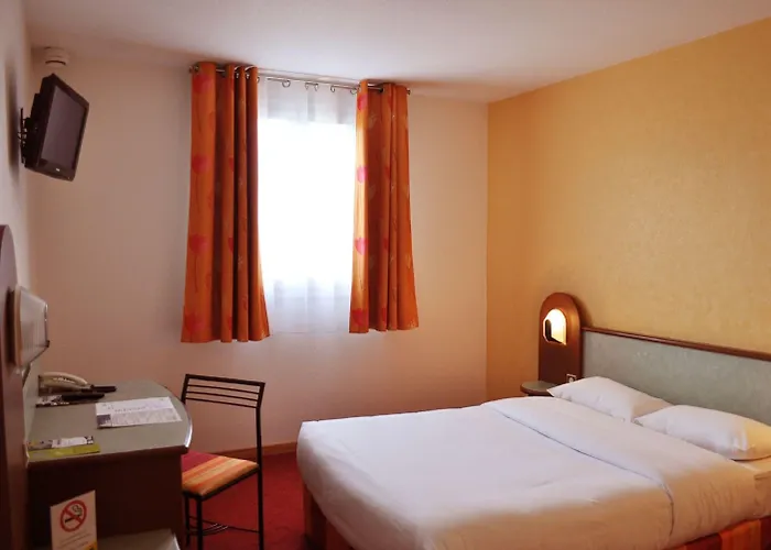 Saint Vincent Aeroport 3*