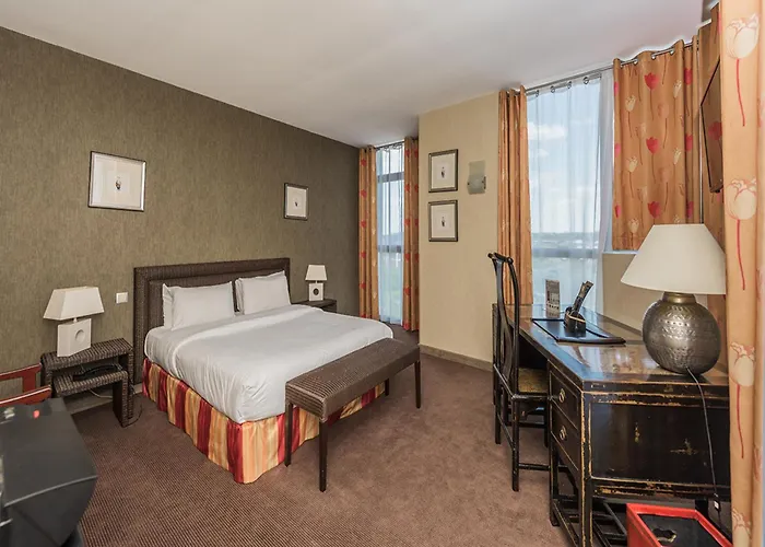 Saint Vincent Aeroport 3*